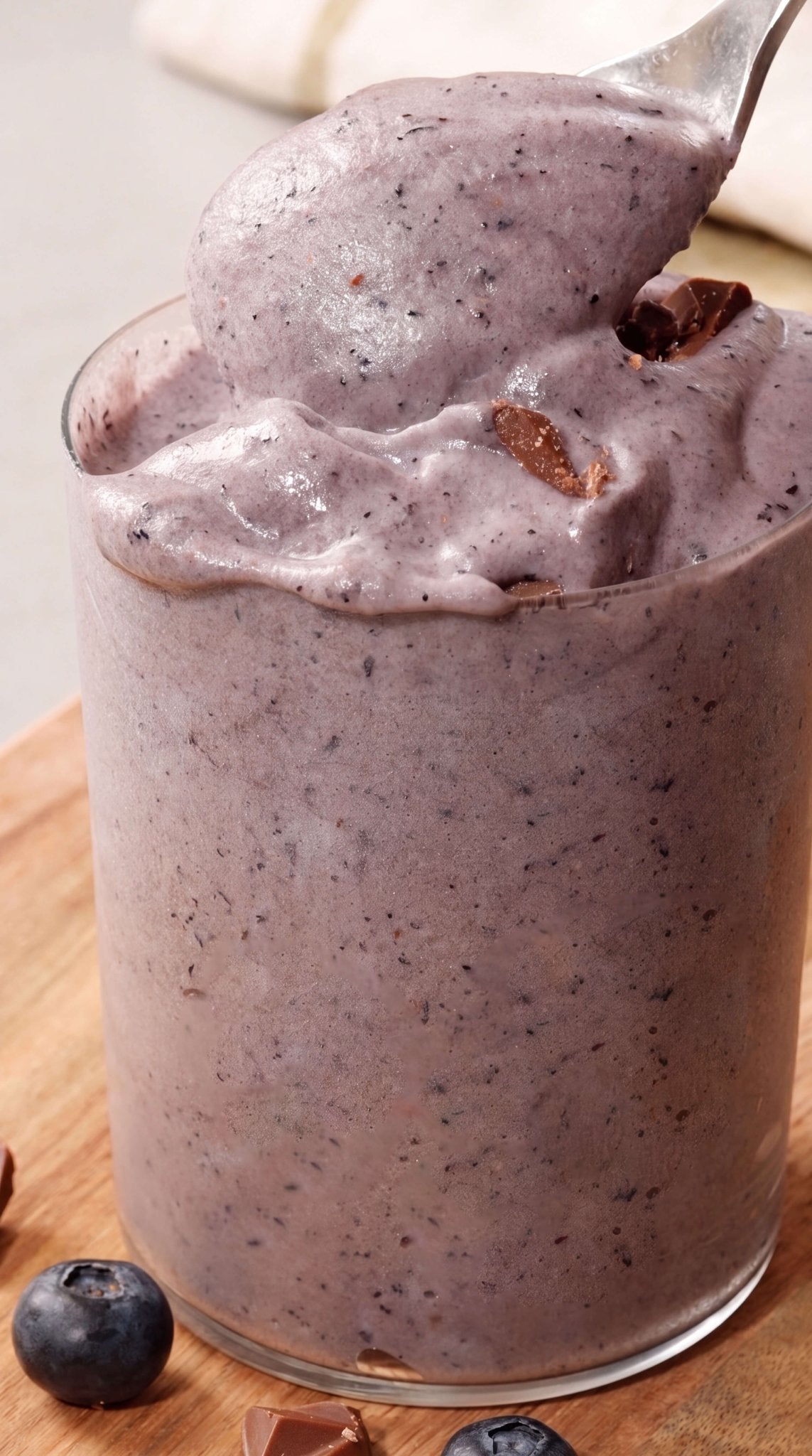Chocolate Blueberry Whip - Nuzest UK