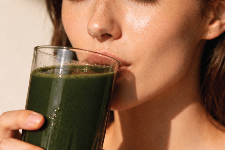 Protein + Greens: A Practical Way to Build Balanced Daily Nutrition - Nuzest UK
