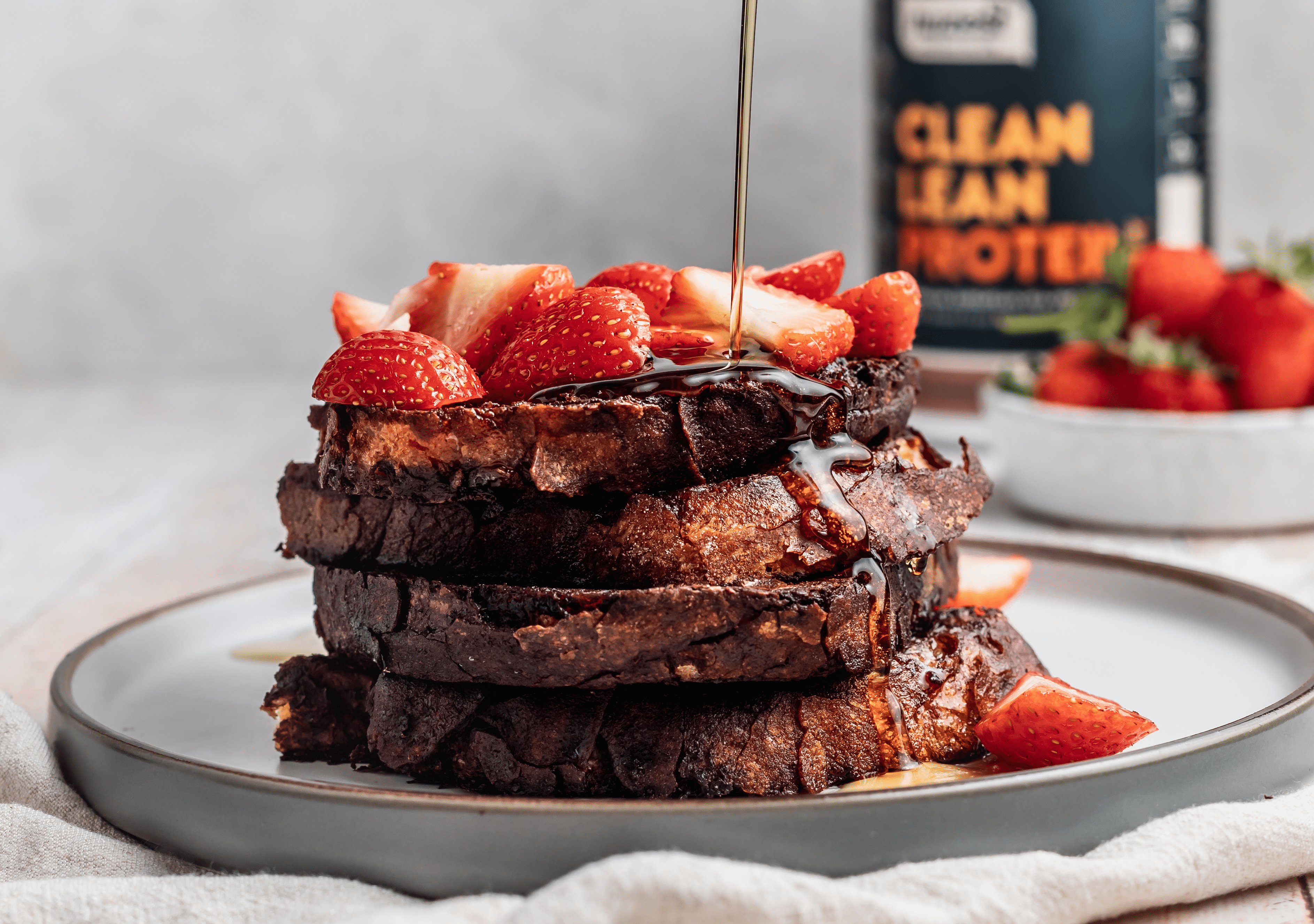 Chocolate & Strawberry French Toast - Nuzest UK