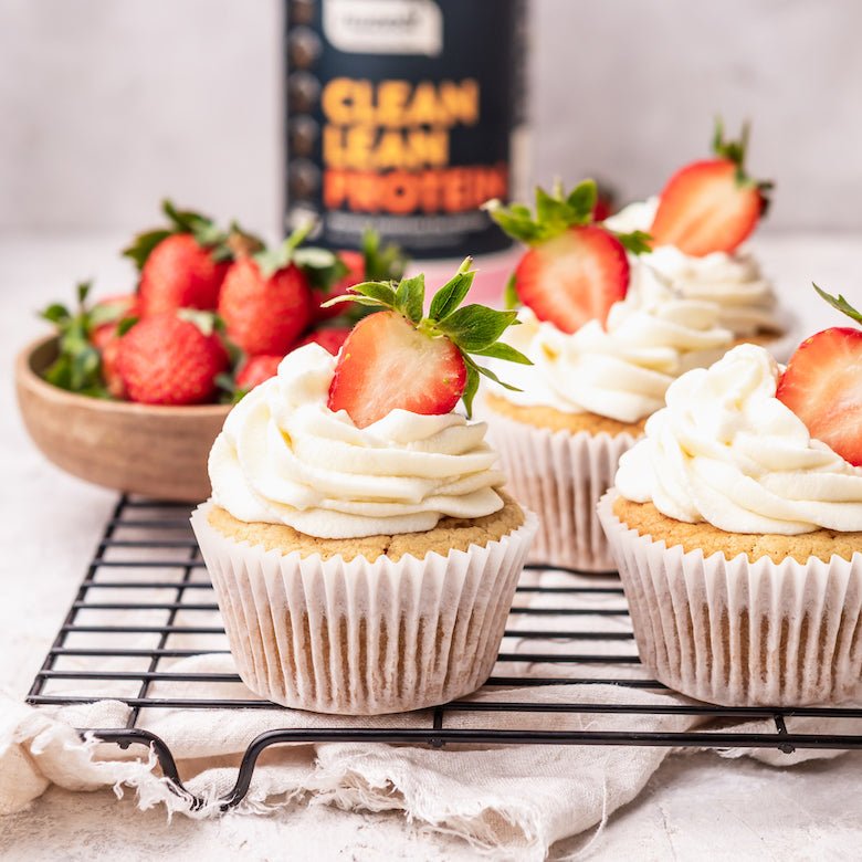 Strawberries and Cream Cupcakes - Nuzest UK